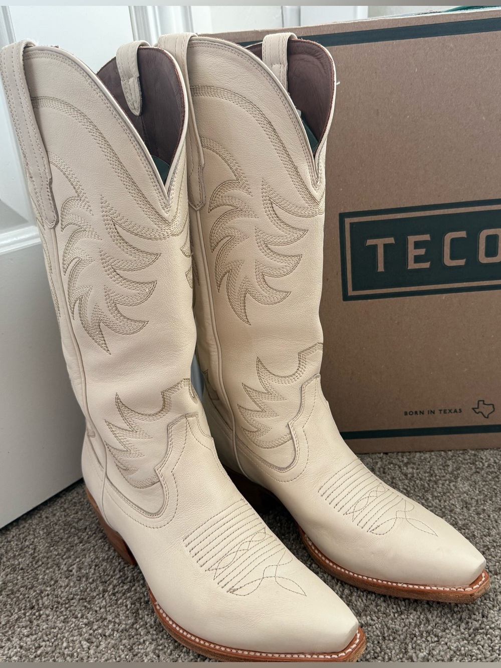 Tecovas Annie Boots Bone Calfskin Cream 8.5
